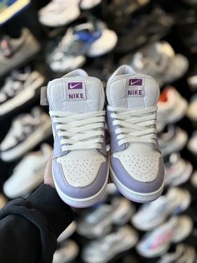 کتانی جردن ساق‌دار یاسی سفید