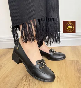 کفش پاشنه‌دار مجلسی و اداری زنانه