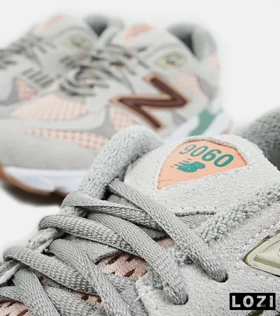 کفش کتانی بزرگ پا طوسی گلبهی NEW BALANCE 9060