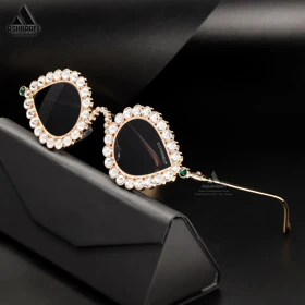 عینک آفتابی نگین‌دار Chanel AS521414 (طیف رنگی سوم)