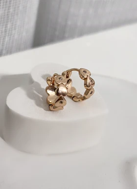گوشواره حلقه‌ای قلبی خاص 689