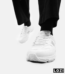 کفش کتانی مردانه و زنانه سفید NEW BALANCE 530