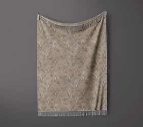 شال مبل ریش دار classic 82