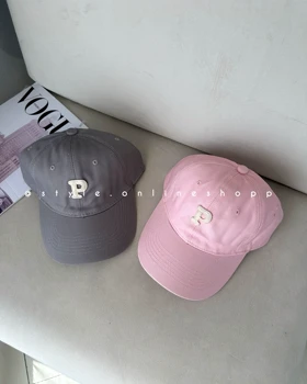 کلاه بیسبالی طرح p