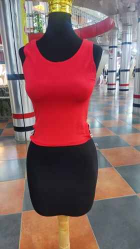 تاپ حلقه‌ای زنانه