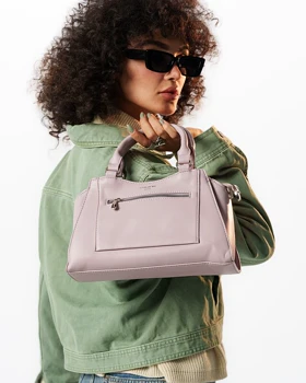 David Jones CM6977