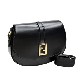 کیف دوشی زنانه فندی FENDI رنگ مشکی