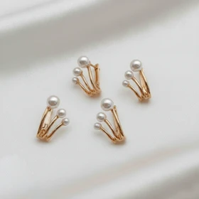 گوشواره ژوپینگ طرح پنجه مرواریدی