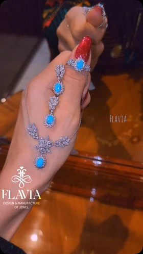 گردن‌بند فیروزه