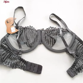 ست شورت و سوتین زنانه دانتل پروانه ای طوسی میسا کد 4735-6115