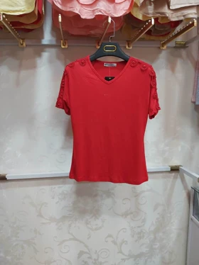 تیشرت زنانه مجلسی ترک گیپور دار جنس ویسکوز اورجینال