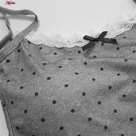 کراپ تاپ زنانه مدل پددار خال‌خالی رنگ طوسی ماییلدا کد 5301-6853