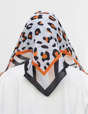 مینی اسکارف نخی تیانا