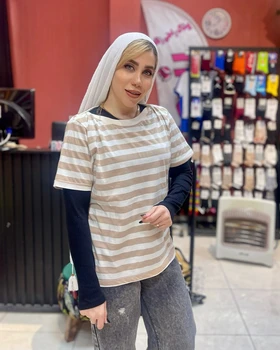 تی‌شرت راه‌راه سرشانه دکمه