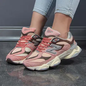 کتانی اسپرت زنانه نیوبالانس 9060 new balance های کپی مستر کوالیتی