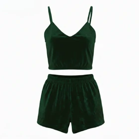 ست نیم‌تنه و شلوارک مخمل سبز