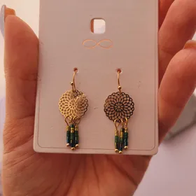 گوشواره آویز حصیری با سنگ سبز