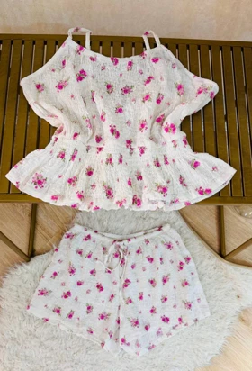 تاپ و شورتک پارچه وارداتی زنانه طرحدار