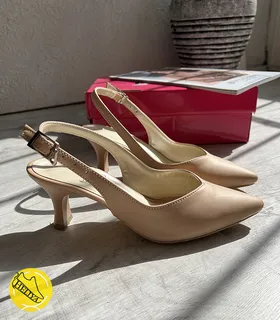 کفش مجلسی پاشنه‌بلند پشت بندی