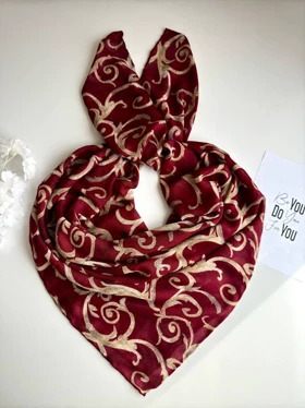 روسری نخی فرفروژه