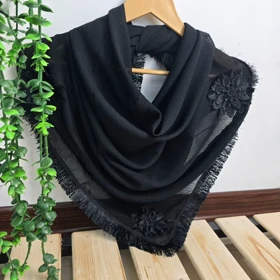 روسری گل برجسته