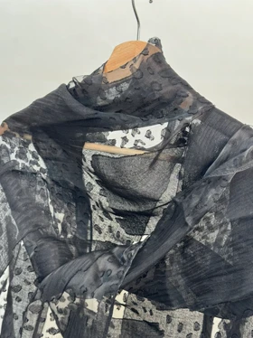 شال ویسکوز مشکی کد 7