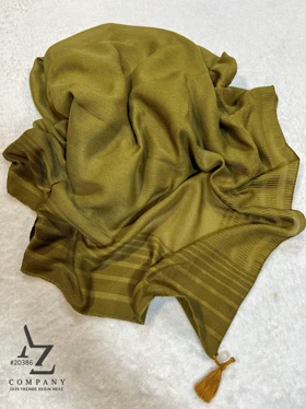 روسری نخی ساده سایز 120 خردلی مناسب تابستان