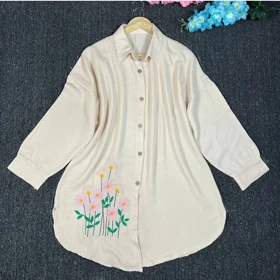 مانتو زنانه گلدوزی شده