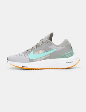 کفش ورزشی مردانه Nike