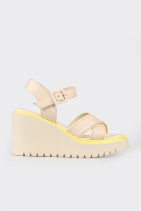 صندل زنانه اله elle