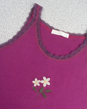 تاپ گلدوزی