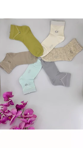 جوراب نخی ساده زنانه j114