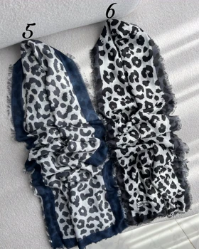 شال کنفی پلنگی دورریش وارداتی 4441