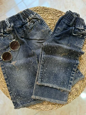 شلوار نگین‌دار نیم بگ بچگانه