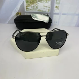 عینک آفتابی پورش دیزاین کد 1097