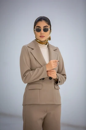 کت زنانه بلدینگ یقه E دو دکمه