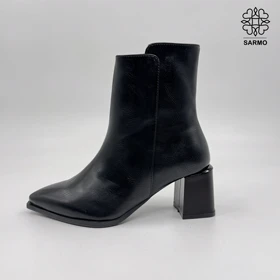 نیم‌بوت پاشنه‌دار زنانه