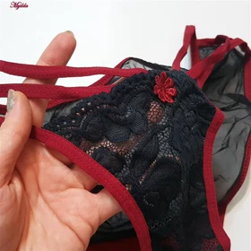 ست شورت و سوتین زنانه پانیذ مدل گیپور گل‌دار زرشکی کد 9007