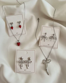 گوشواره استیل