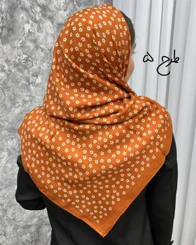 روسری نخی گل‌دار 4022