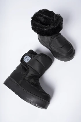 بوت و نیم بوت بچگانه ریکان riccon