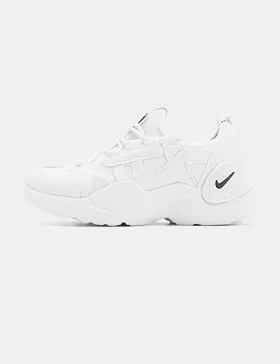 کفش ورزشی زنانه Nike