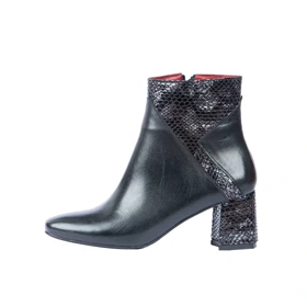 نیم بوت چرم زنانه مدل بتی سیگنچر