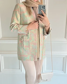 مانتو آبرنگی