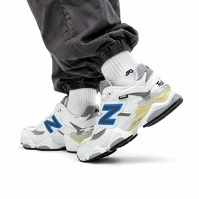 کفش کتانی زنانه مدل نیوبالانس 9060 سفید طوسی آبی New Balance 9060