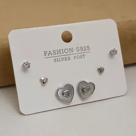 پک گوشواره نگین‌دار روجیار با آبکاری نقره925 رنگ سیلور