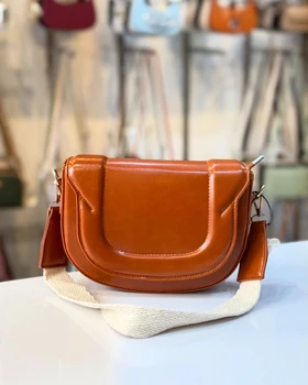 کیف کوتاه چرمی