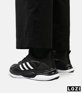کفش کتانی مردانه مشکی سفید ADIDAS UltraBoost