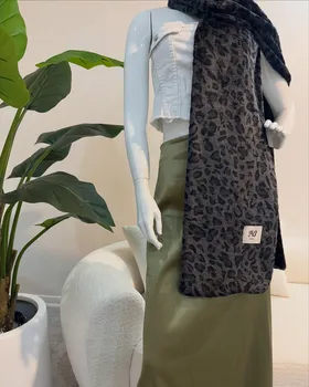 روسری پلنگی