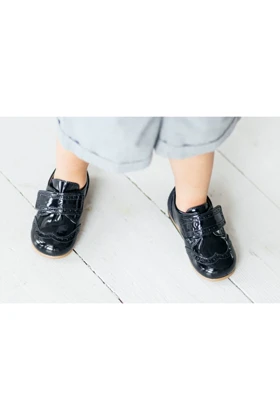 کفش کلاسیک بچگانه bebbini